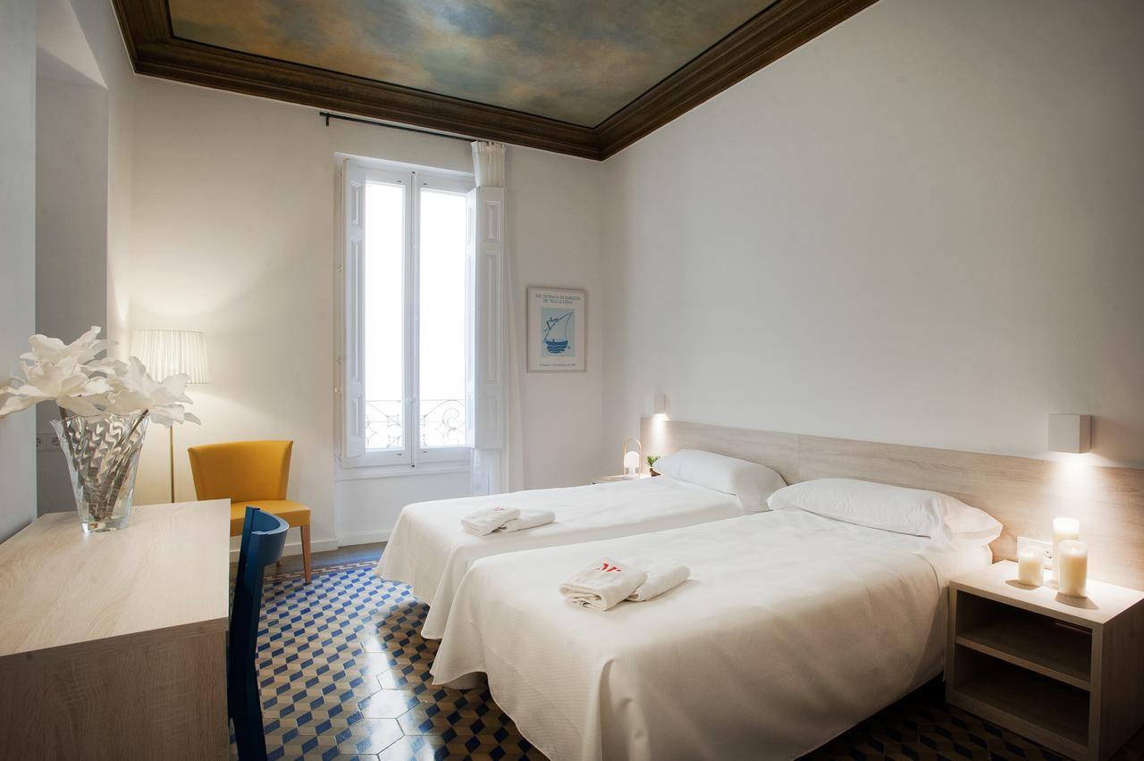 The Museum Apartments Figueres  Esterno foto